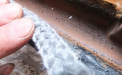 ガスケットを押し込んでいく